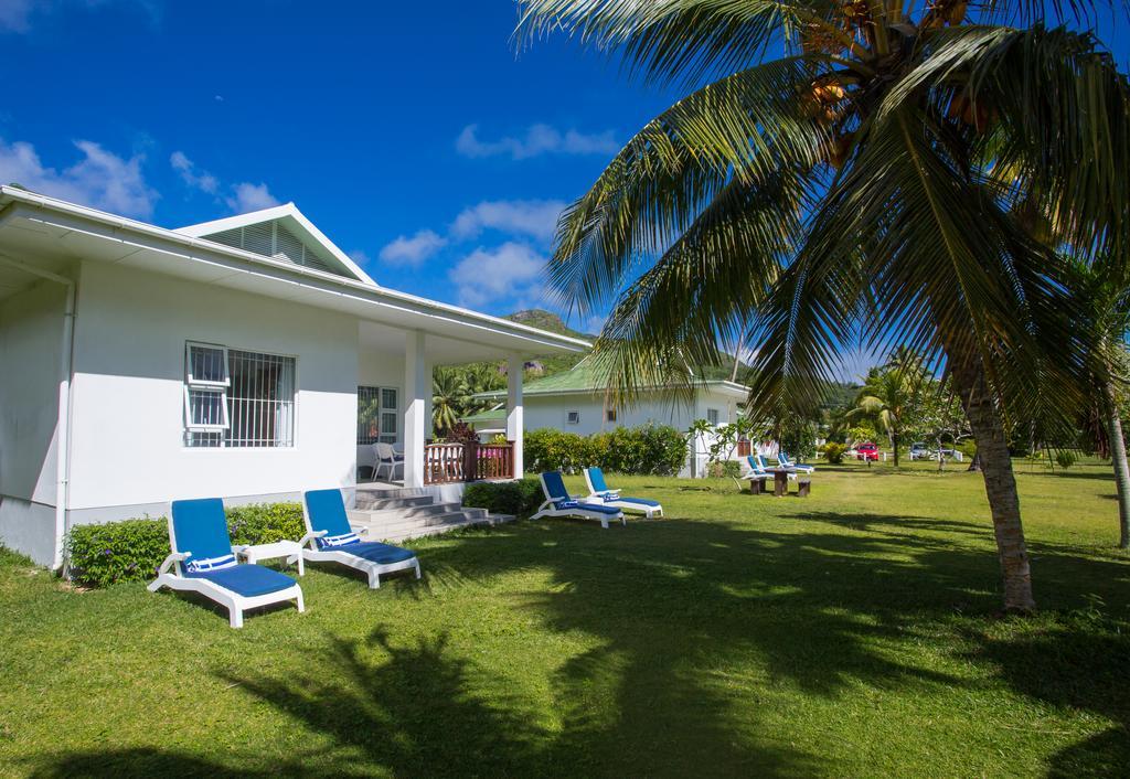 D'anse Forbans Selfcatering Chalet Takamaka
